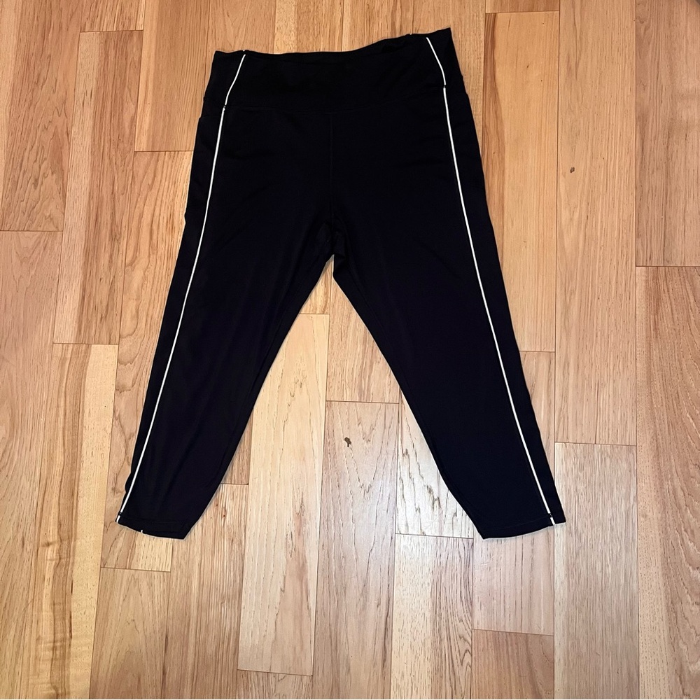 Victoria’s Secret Black Leggings with White Trim